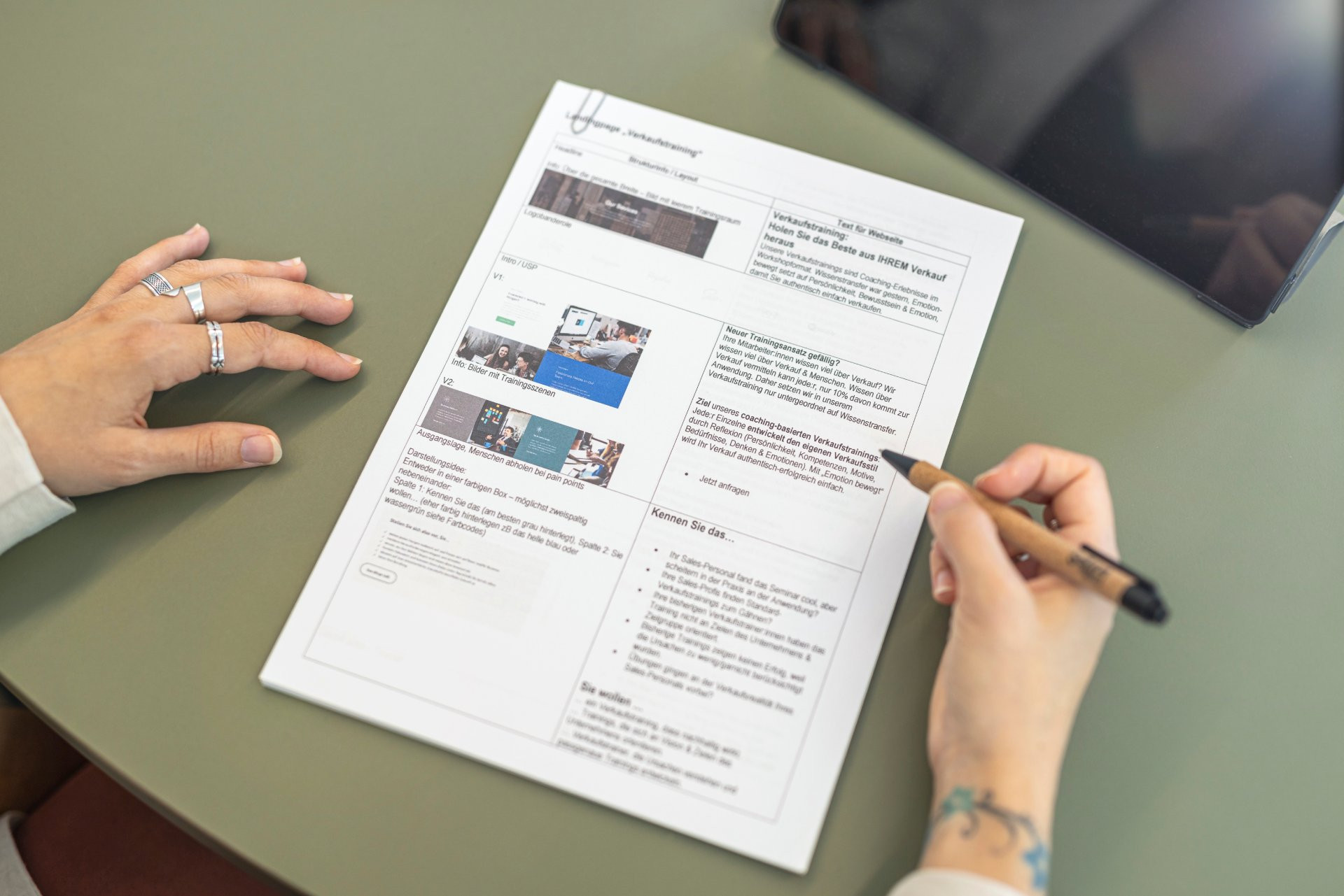 Christian Ploy beim Coaching mit Kundin